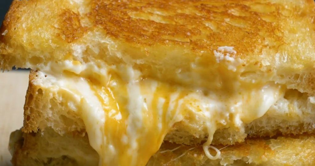 The-Ultimate-Grilled-Cheese
